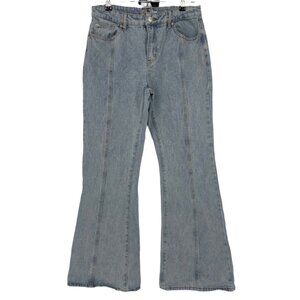 Adika Light Wash Front Seam Flare Jeans with Star Back Pockets Size Large